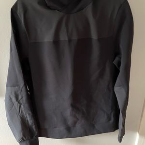 Lululemon Men’s Neoprene Run Hoodie in Black Size Medium